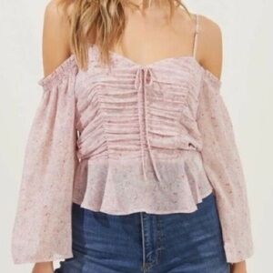 ASTR THE LABEL astr off the shoulder top light dusty rose pink botanical print